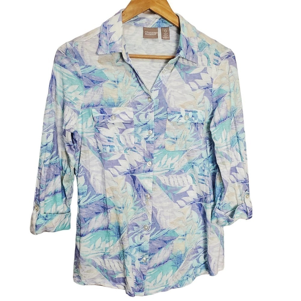 Chico's Blouse Women's XSmall Blue Button Floral Tropical Blue Purple Soft